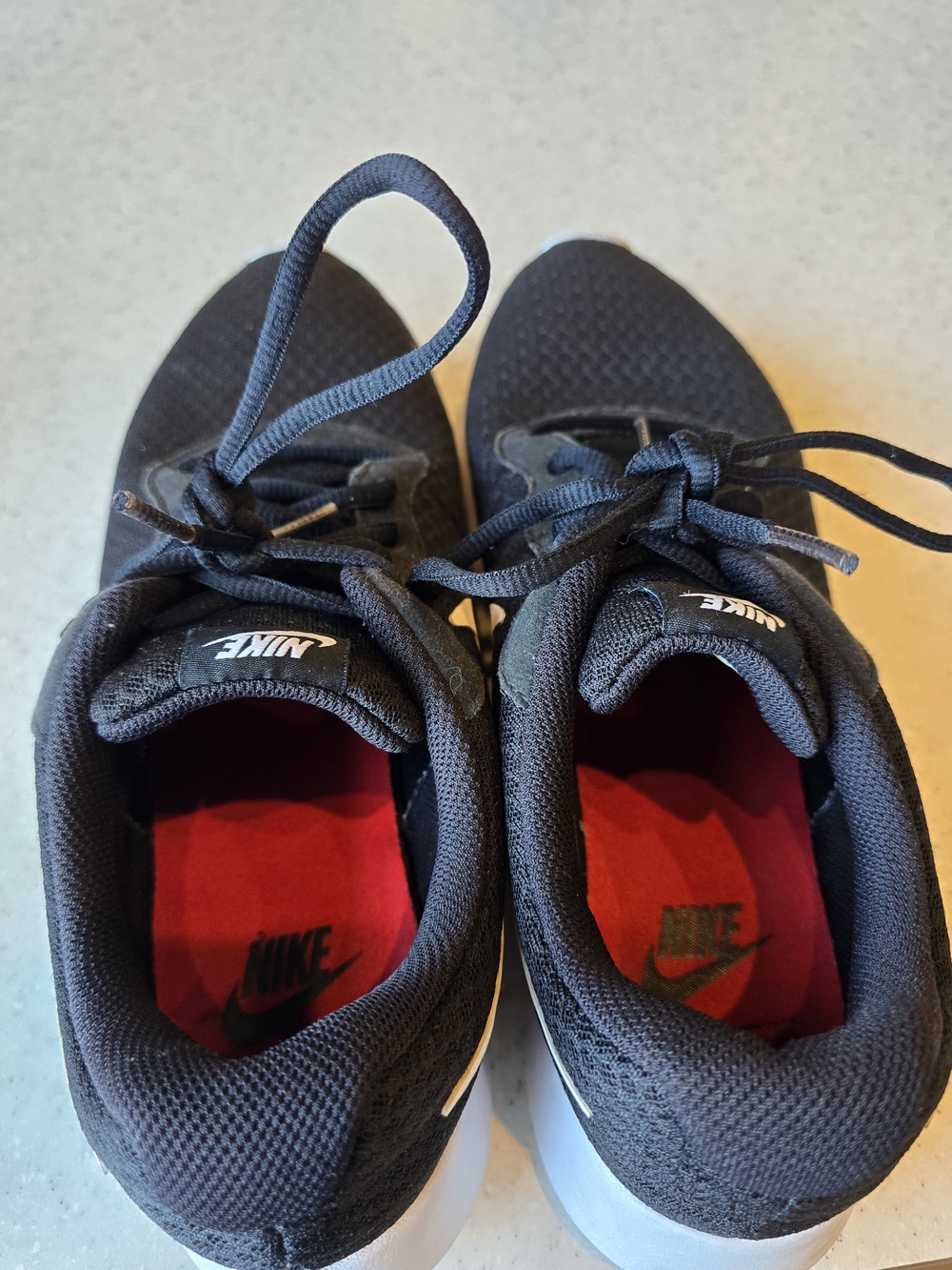 Nike  Men's Black Athletic Sneakers Shoes Size 9 812654-011